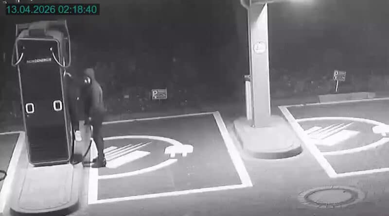 Dreister Kabeldiebstahl in Friedrichstadt